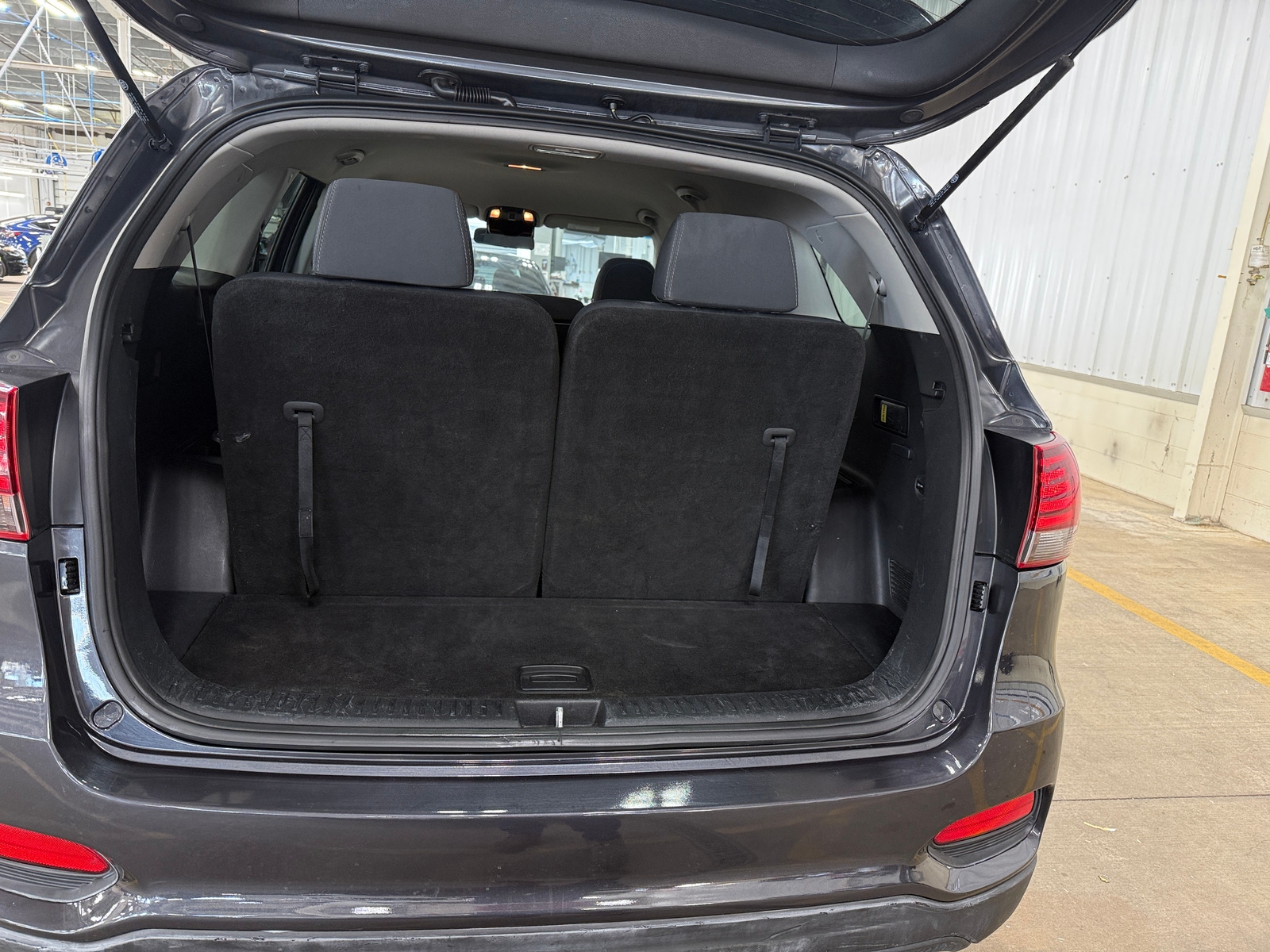 Thumbnail: 2019 Kia Sorento - 7