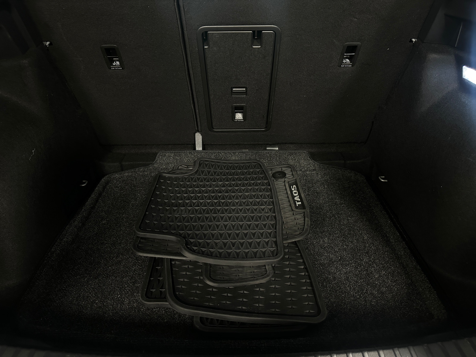 Thumbnail: 2024 Volkswagen Taos - 6