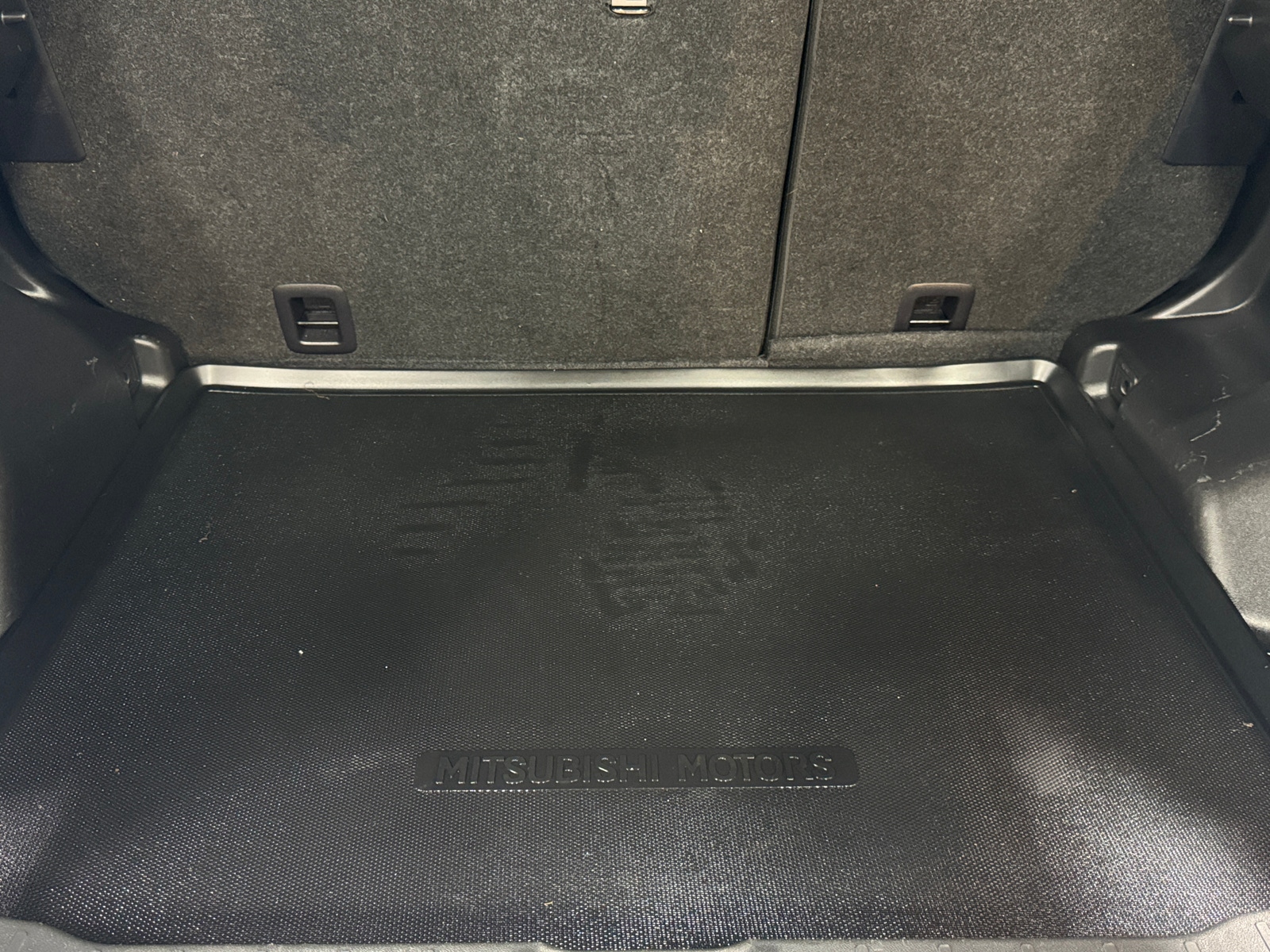 Thumbnail: 2020 Mitsubishi Outlander Sport - 7