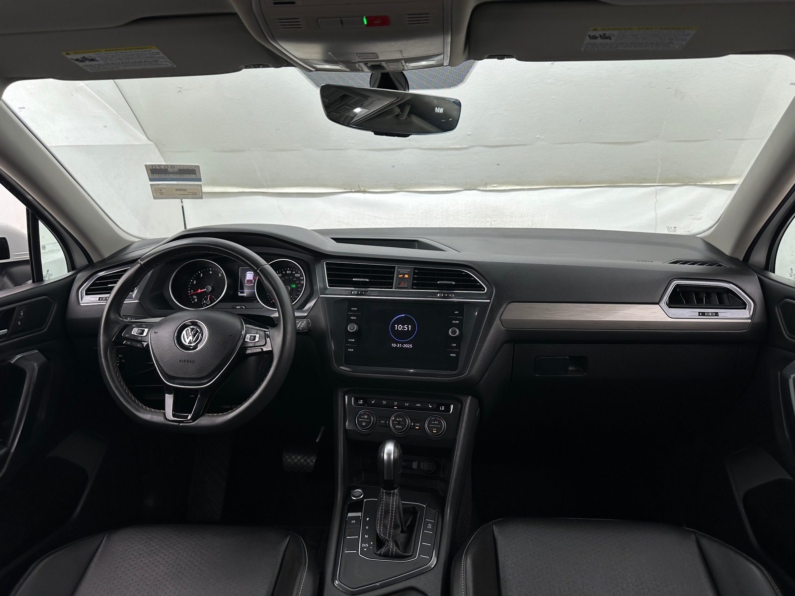 Thumbnail: 2021 Volkswagen Tiguan - 2