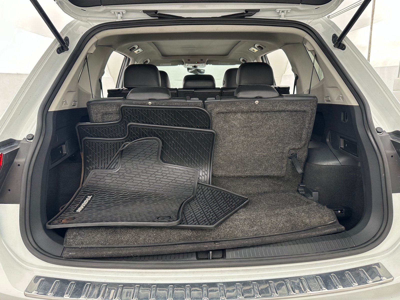 Thumbnail: 2021 Volkswagen Tiguan - 6