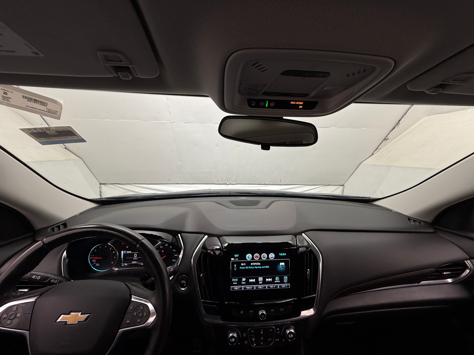 Thumbnail: 2019 Chevrolet Traverse - 3