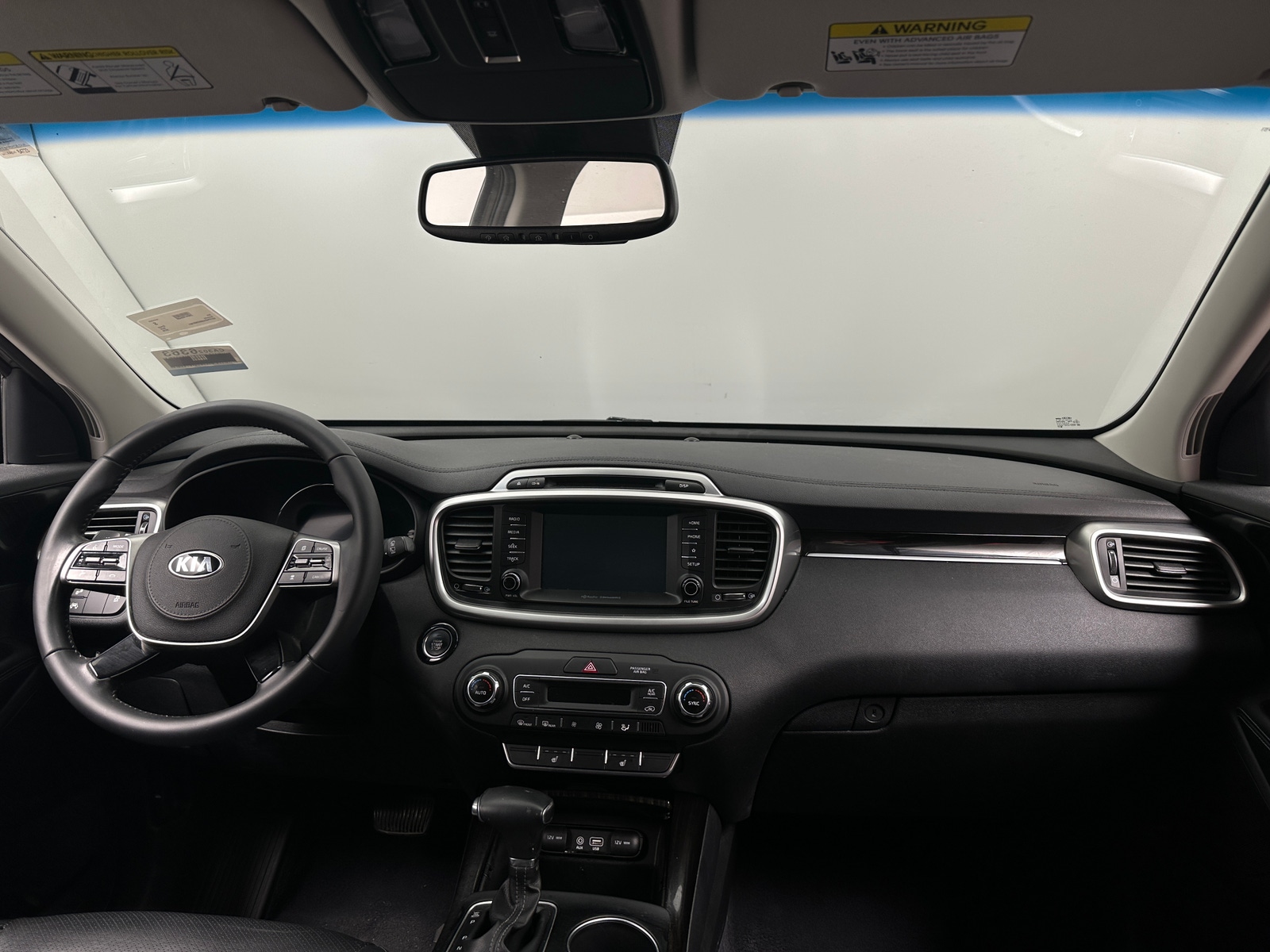 Thumbnail: 2019 Kia Sorento - 2