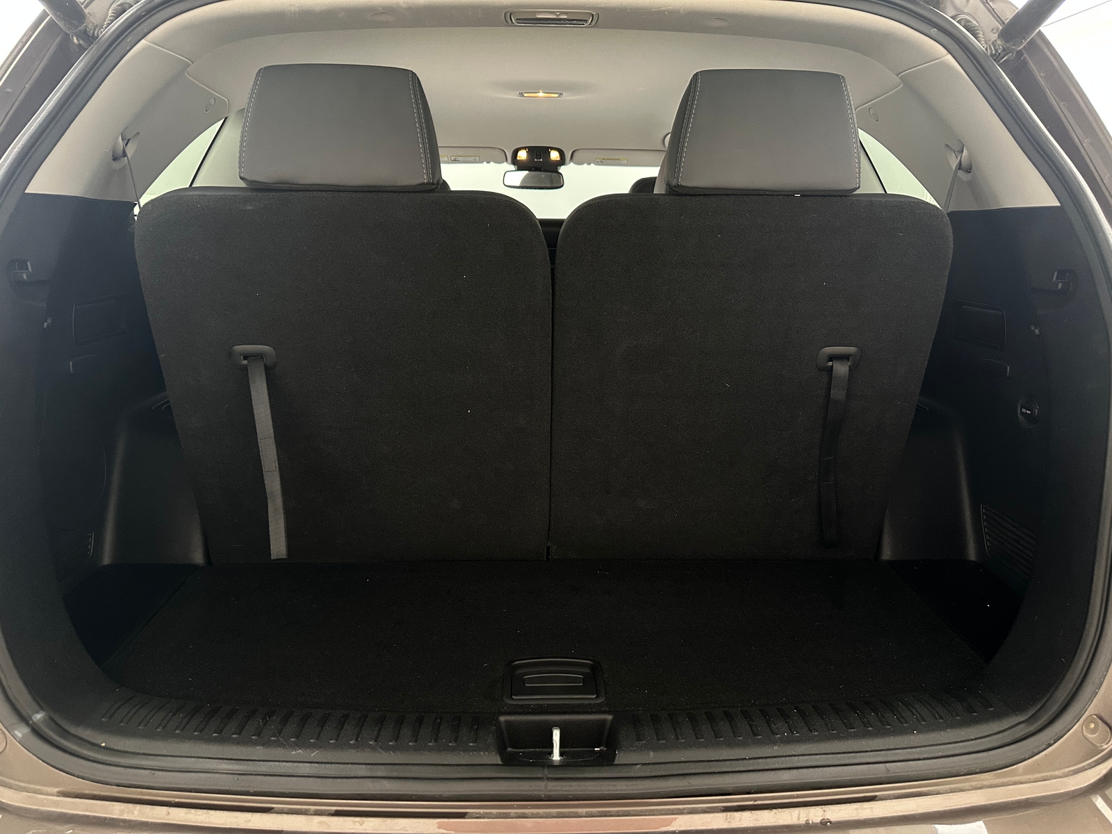 Thumbnail: 2019 Kia Sorento - 6