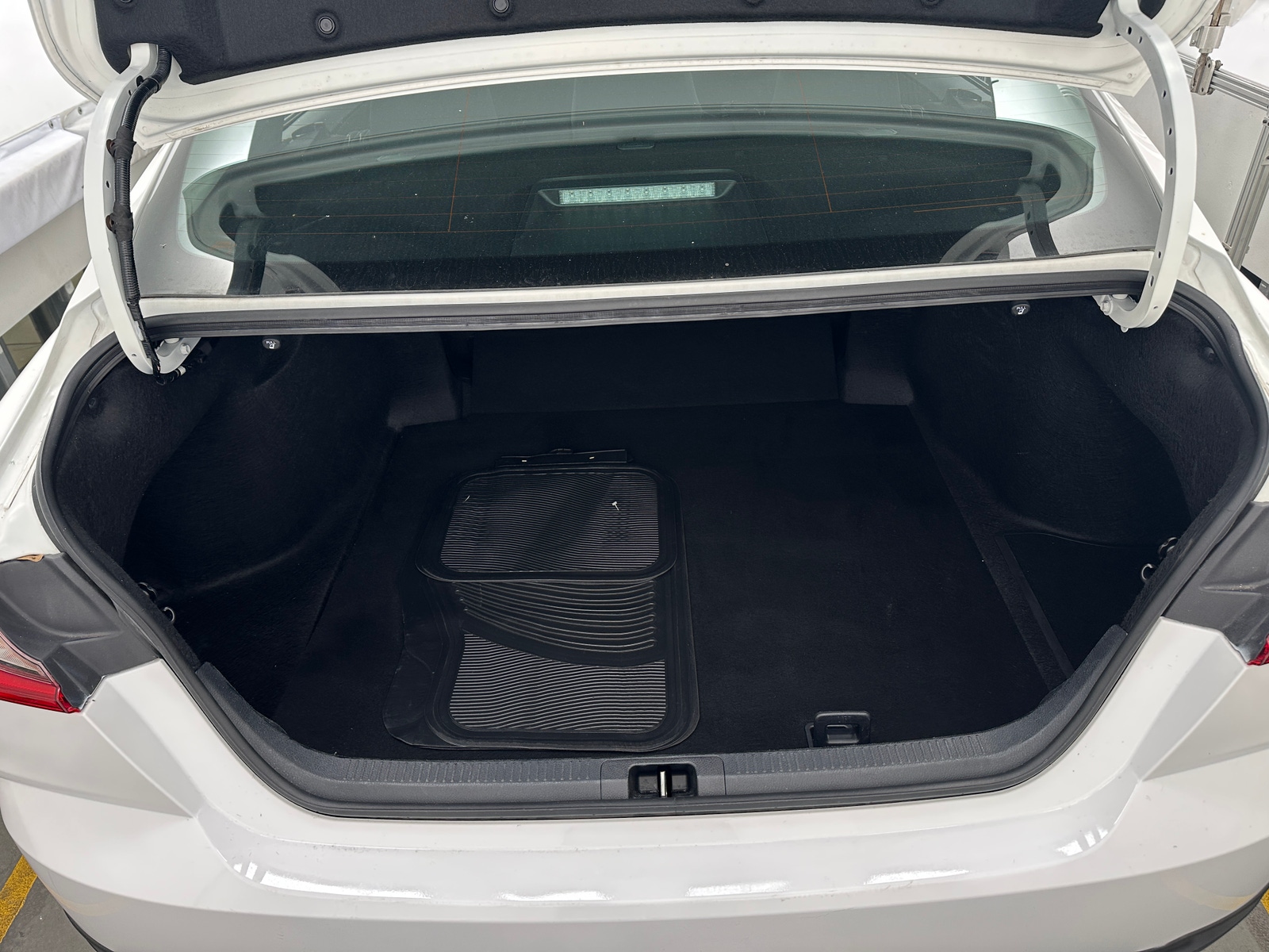 Thumbnail: 2025 Toyota Camry - 7