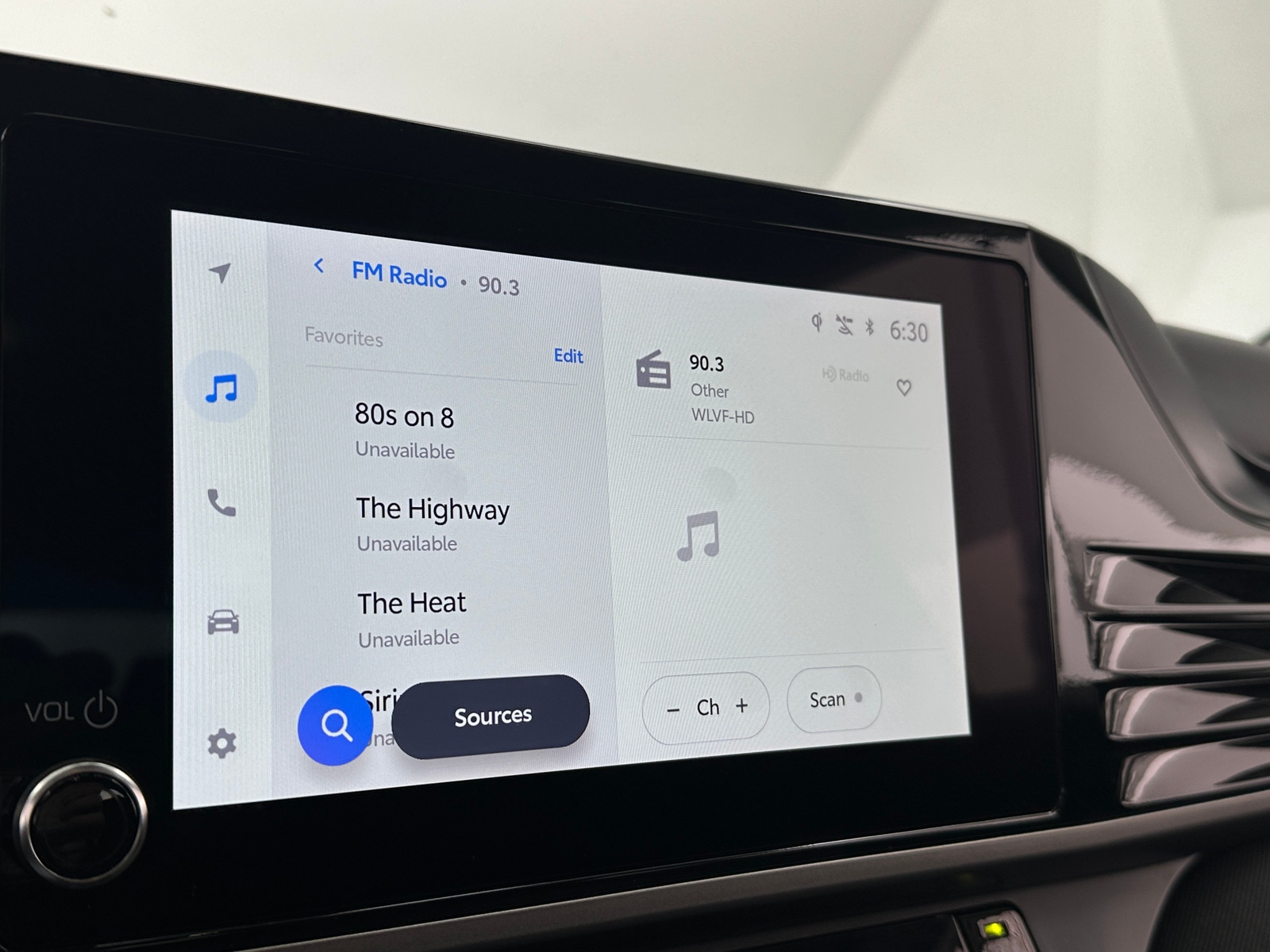 Thumbnail: 2025 Toyota Camry - 4