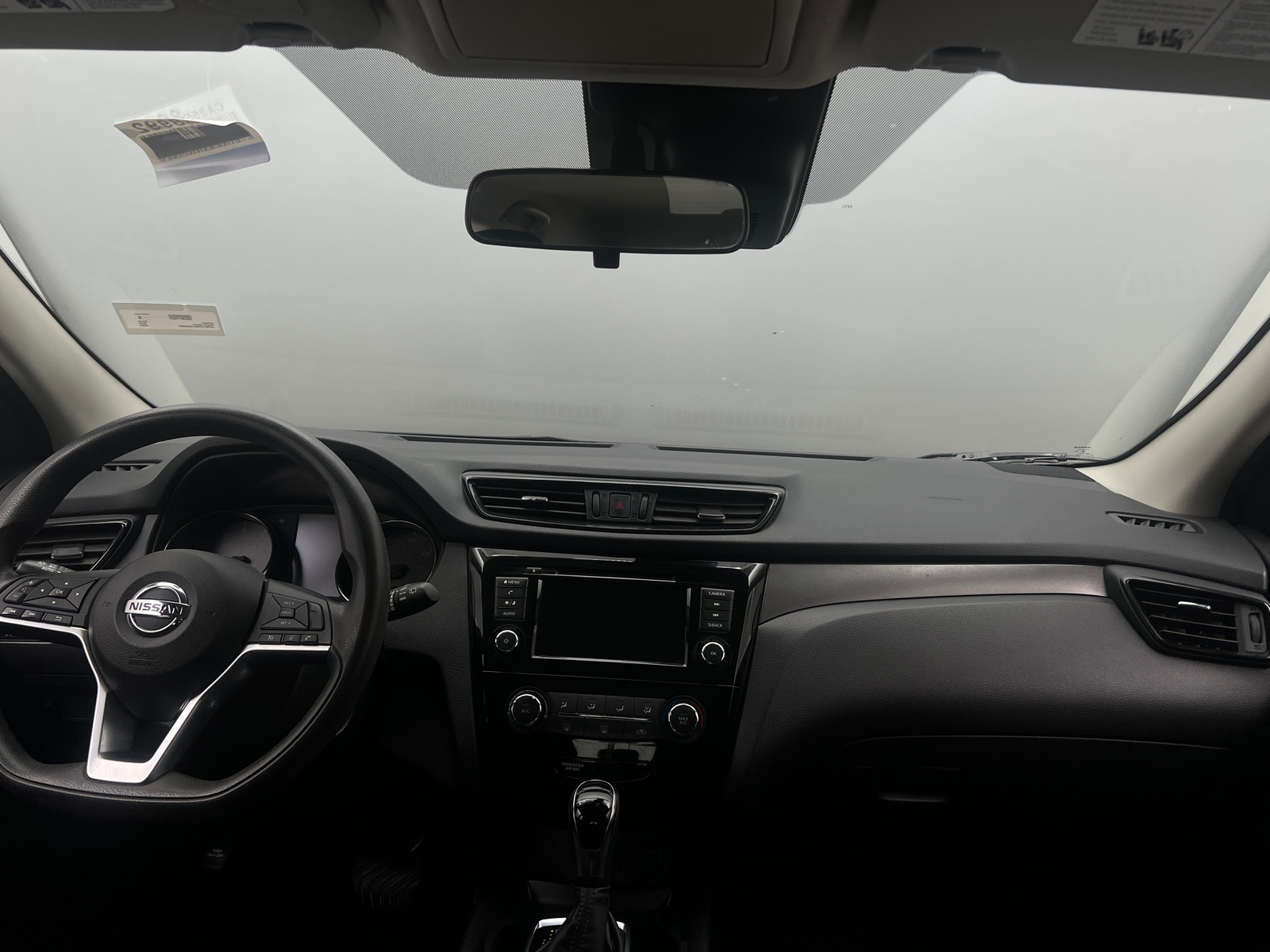 Thumbnail: 2020 Nissan Rogue Sport - 3