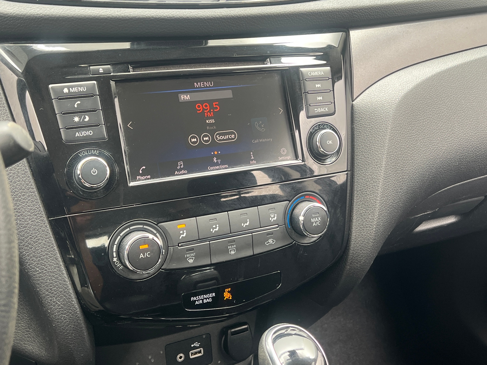 Thumbnail: 2020 Nissan Rogue Sport - 4