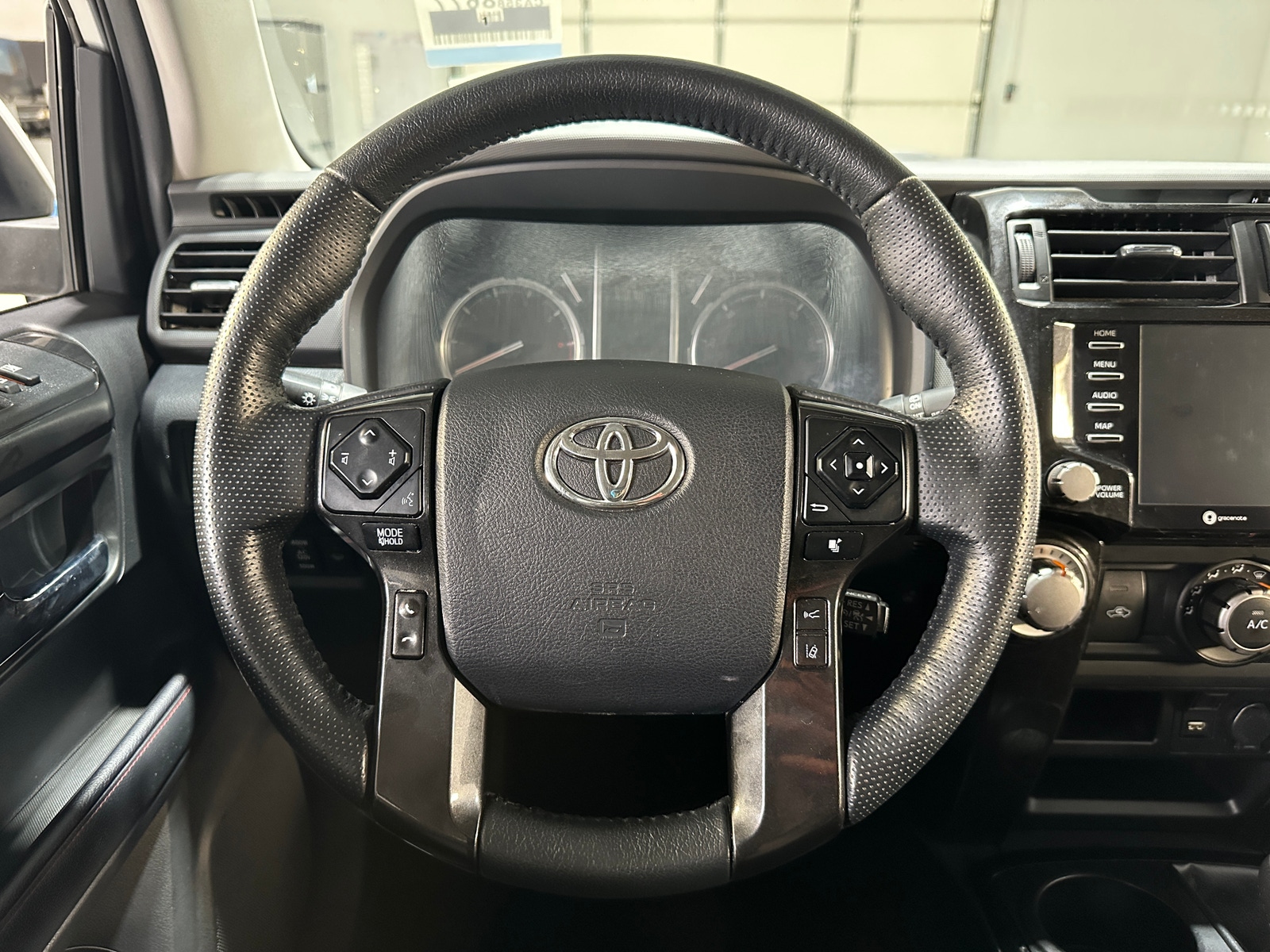 Thumbnail: 2024 Toyota 4Runner - 4