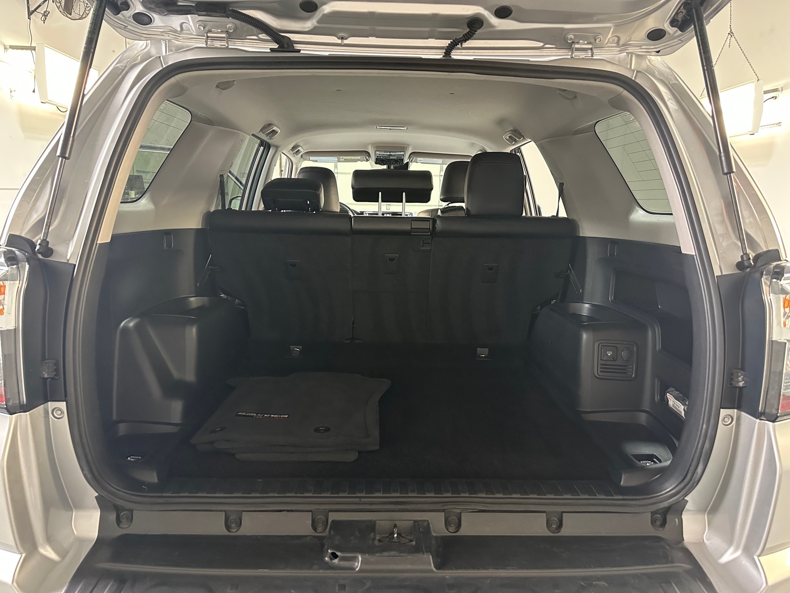 Thumbnail: 2024 Toyota 4Runner - 6