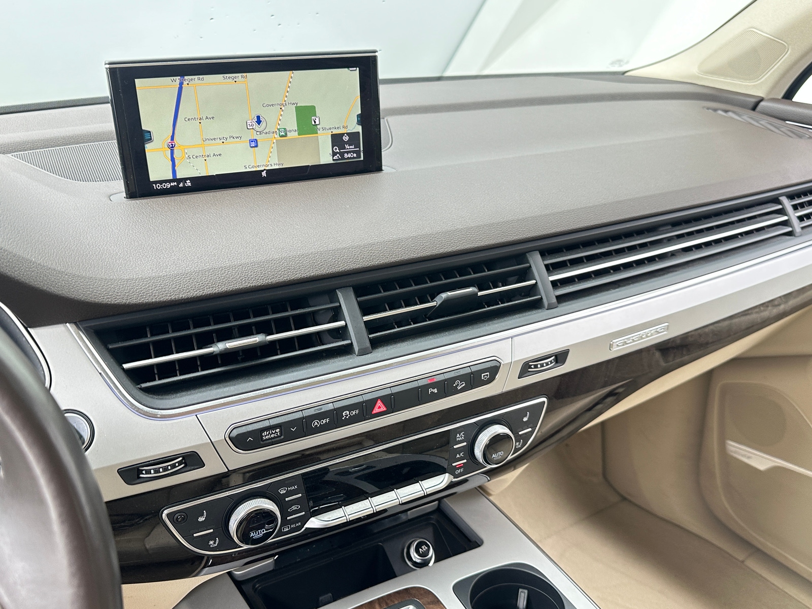 Thumbnail: 2018 Audi Q7 - 3