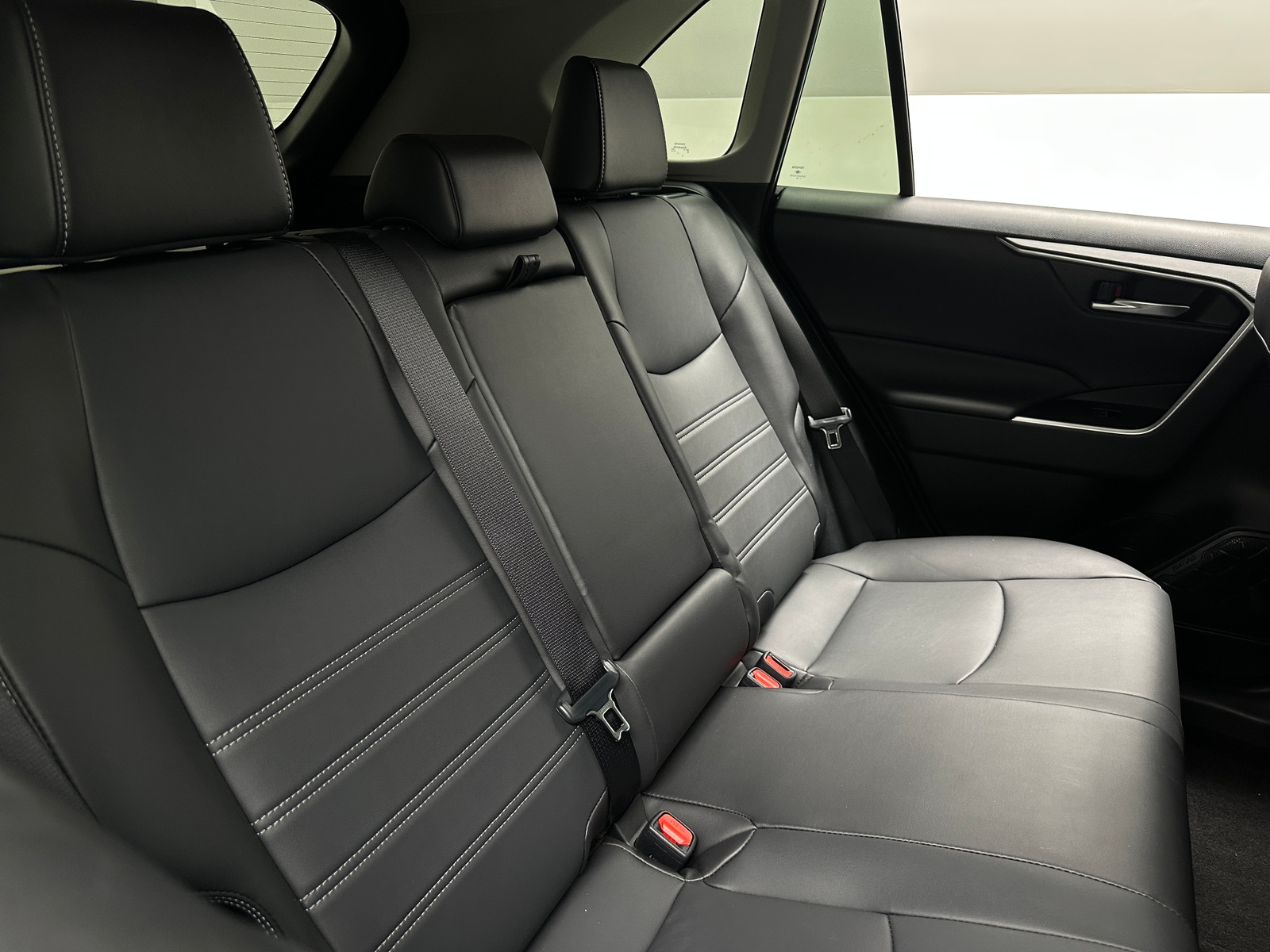 Thumbnail: 2023 Toyota RAV4 - 5