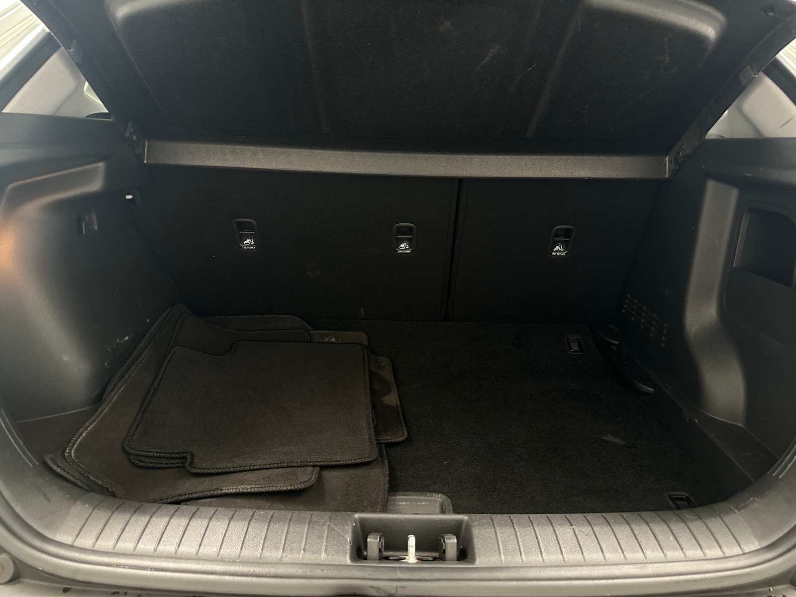 Thumbnail: 2022 Hyundai Kona - 7