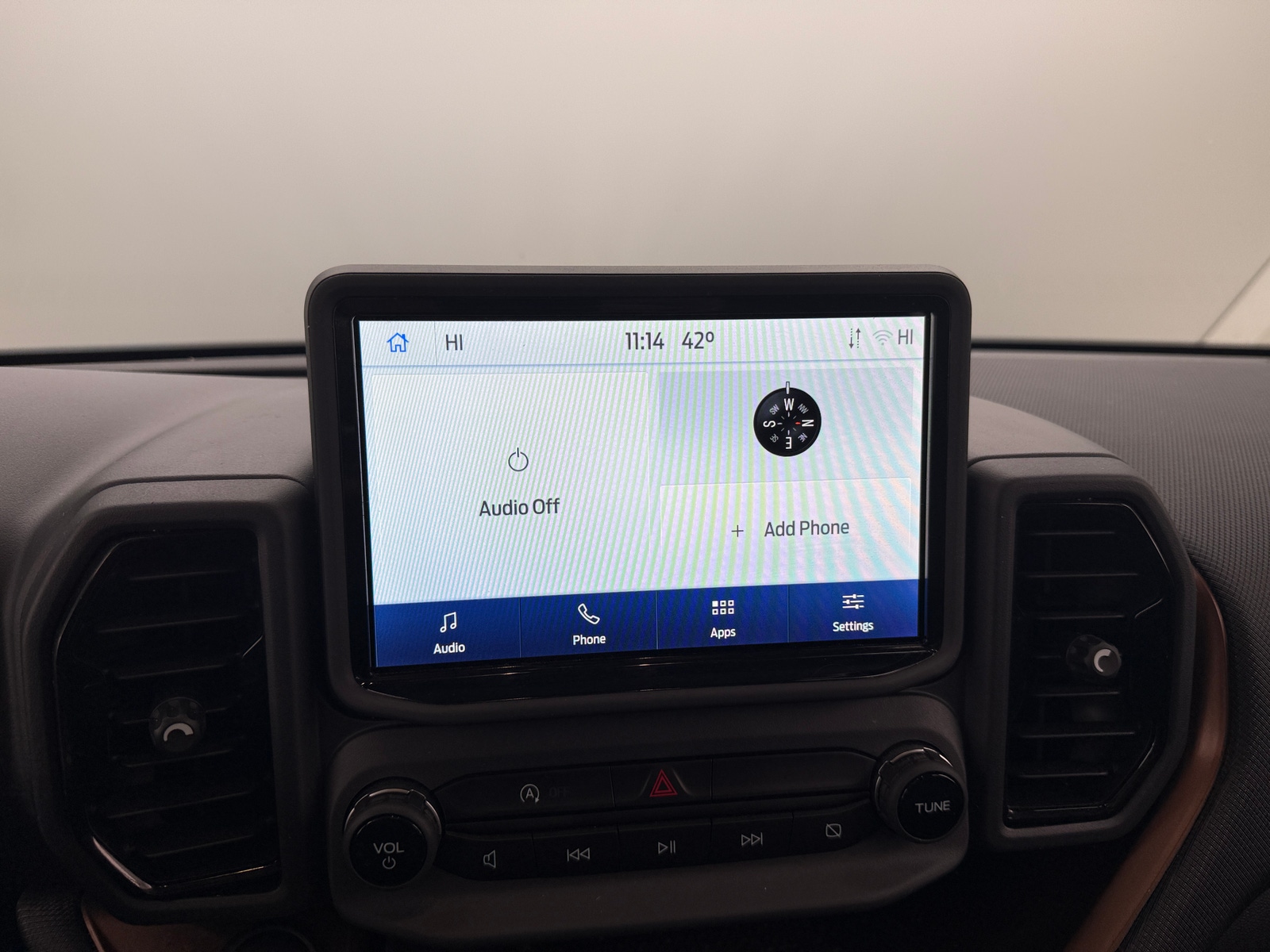 Thumbnail: 2022 Ford Bronco Sport - 3