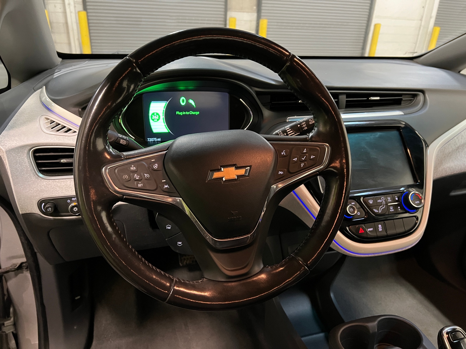 Thumbnail: 2020 Chevrolet Bolt EV - 4