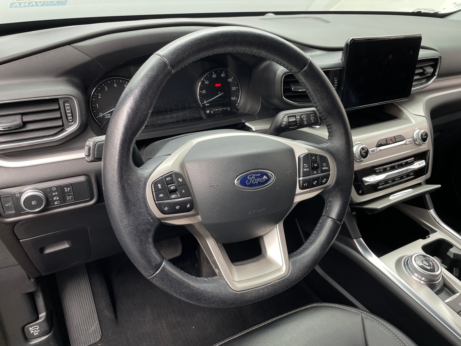 Thumbnail: 2022 Ford Explorer - 5