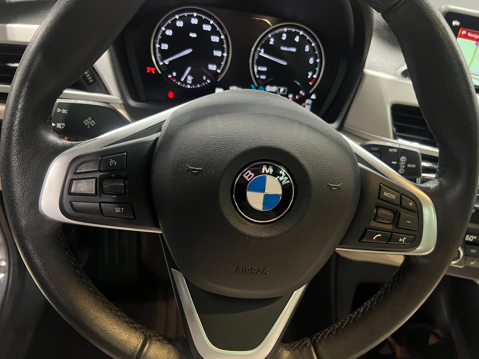 Thumbnail: 2022 BMW X2 - 4