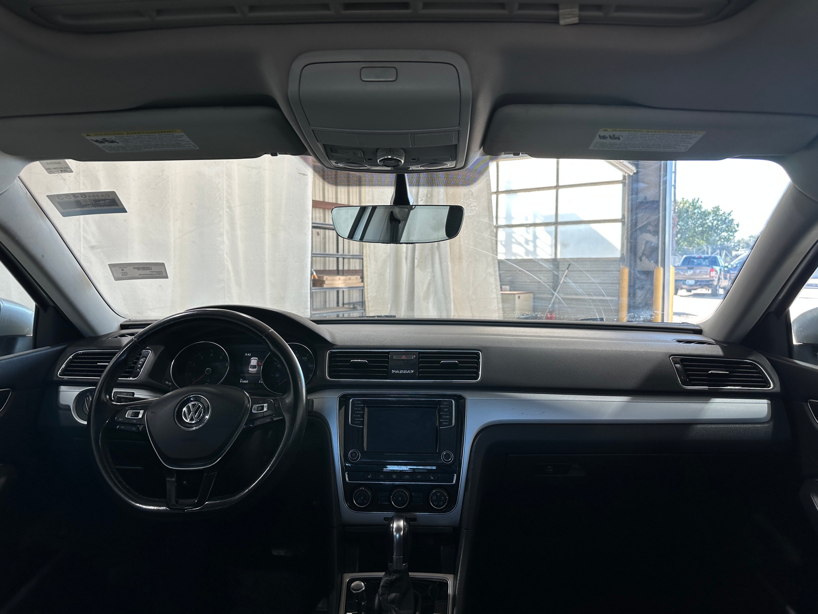 Thumbnail: 2019 Volkswagen Passat - 2