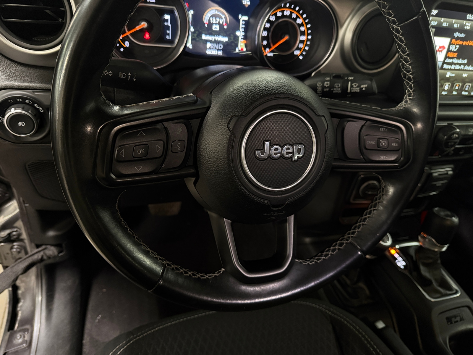 Thumbnail: 2021 Jeep Wrangler - 5