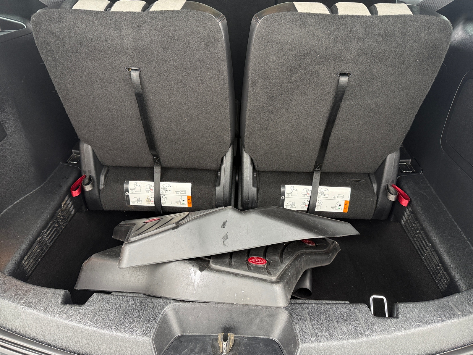 Thumbnail: 2017 Ford Explorer - 7