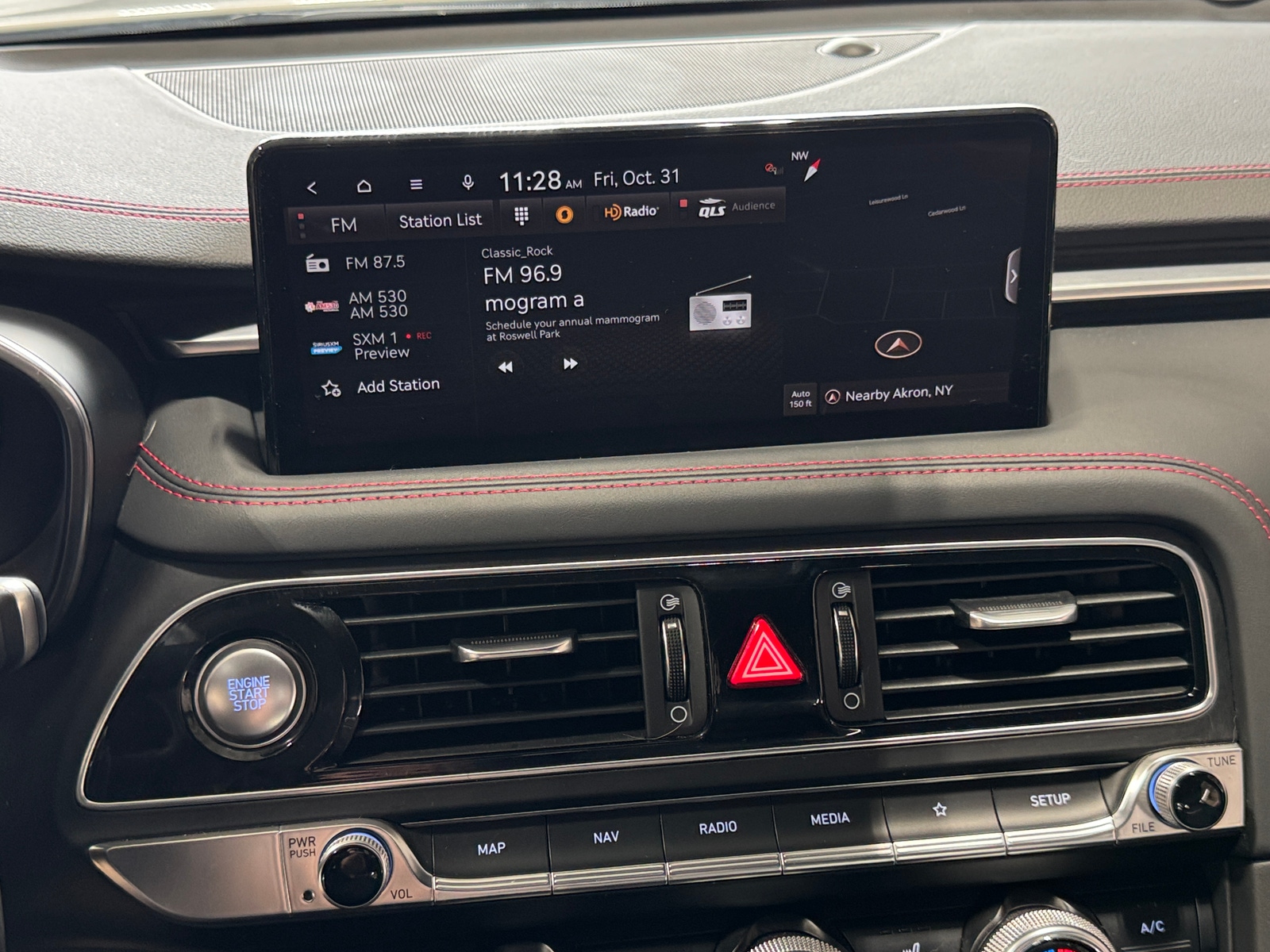 Thumbnail: 2022 Genesis G70 - 3