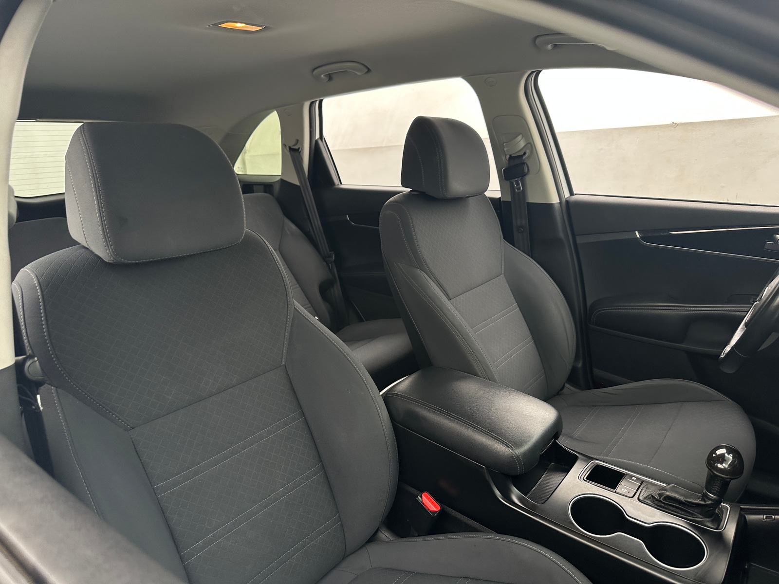 Thumbnail: 2017 Kia Sorento - 2