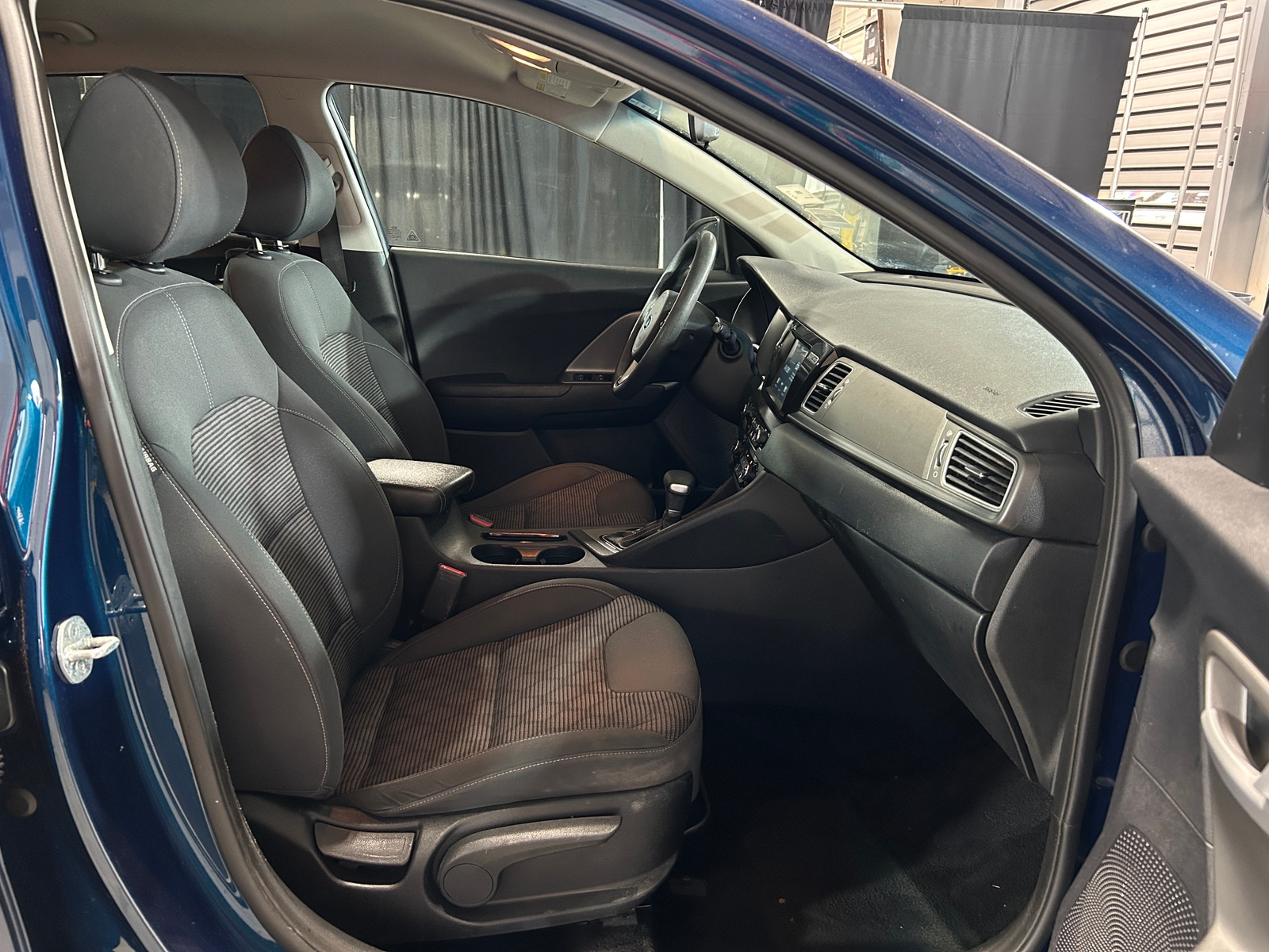 Thumbnail: 2019 Kia Niro - 2