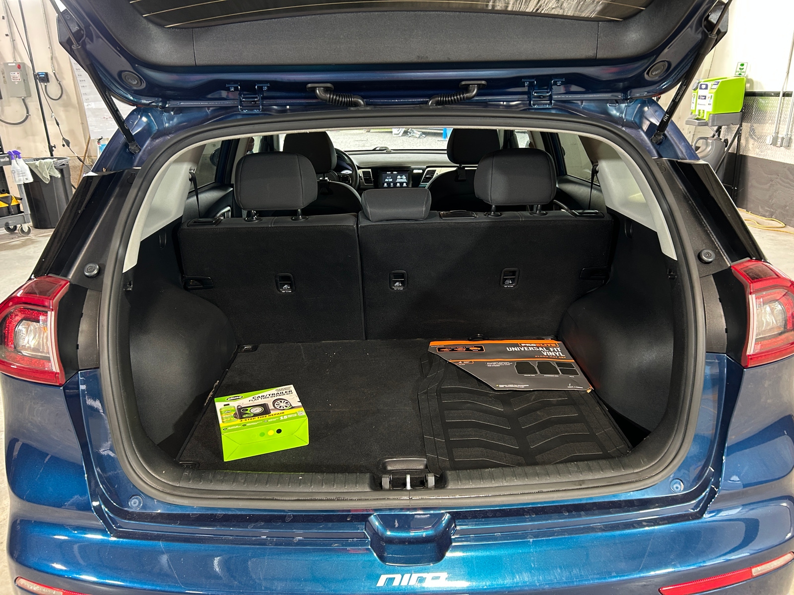 Thumbnail: 2019 Kia Niro - 7