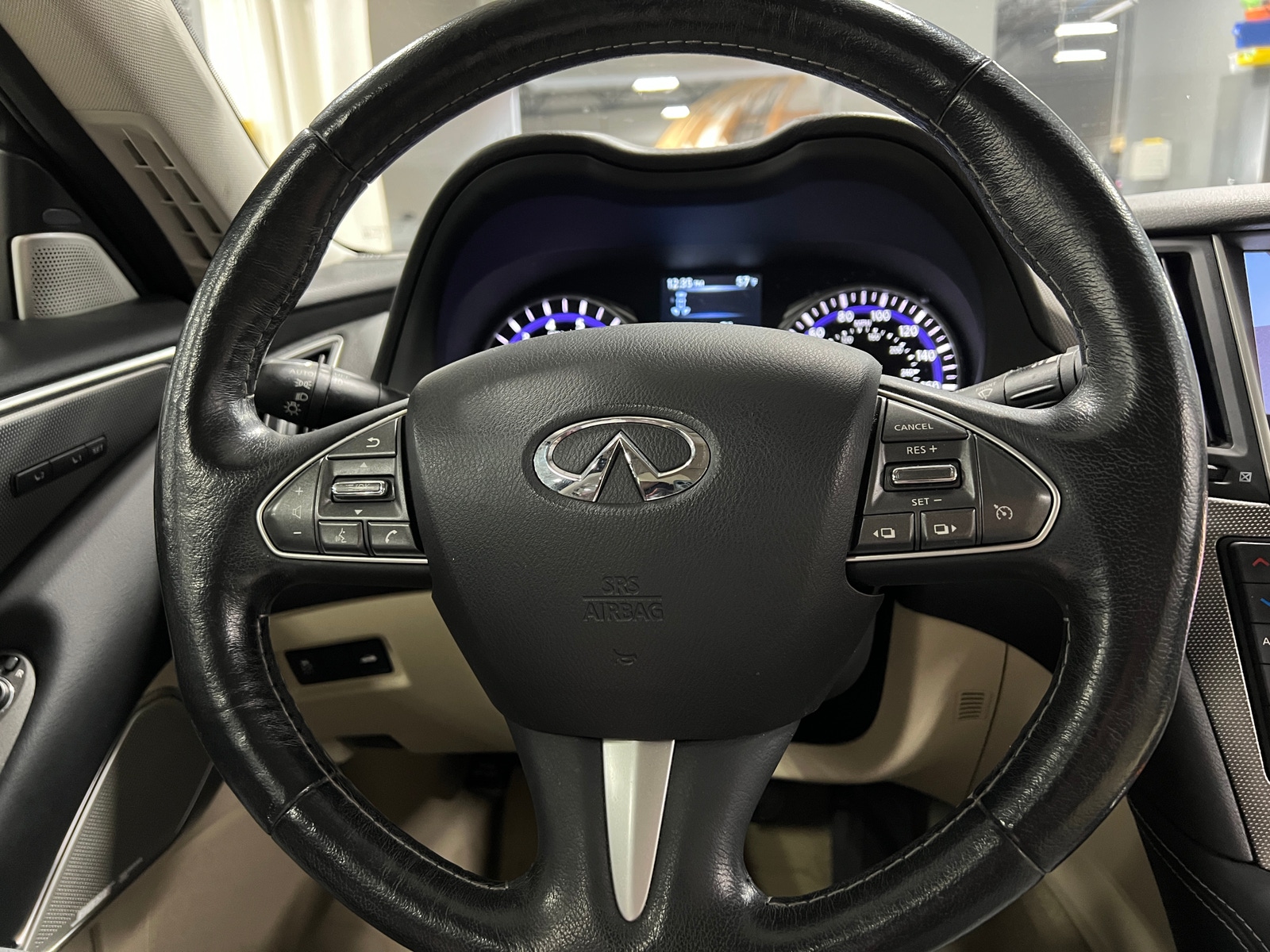 Thumbnail: 2017 INFINITI Q50 - 4