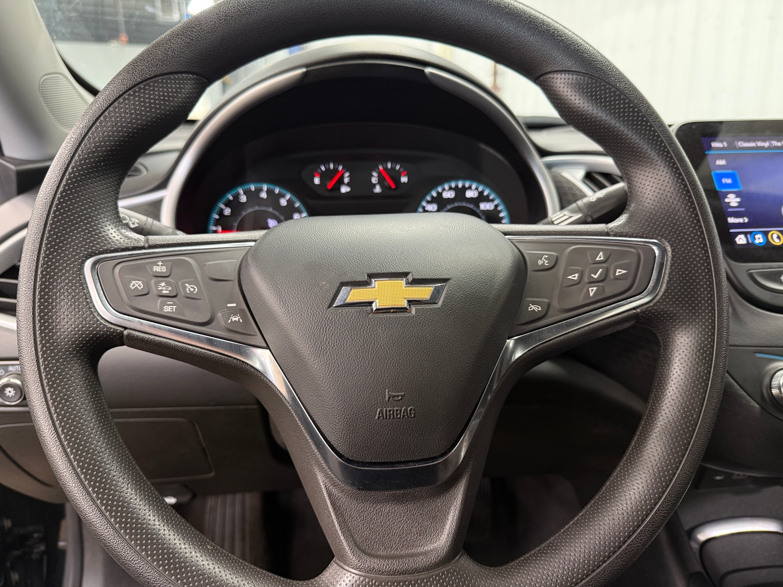 Thumbnail: 2024 Chevrolet Malibu - 5