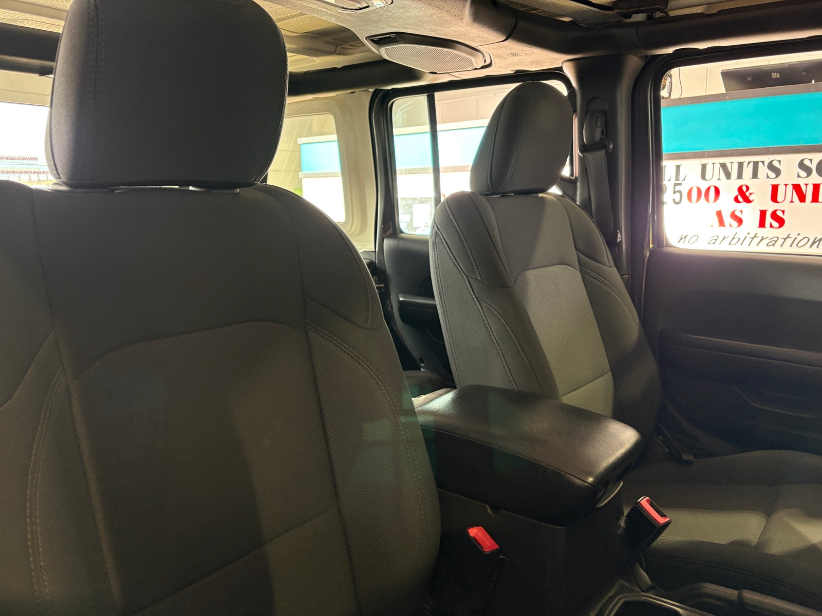 Thumbnail: 2019 Jeep Wrangler - 2