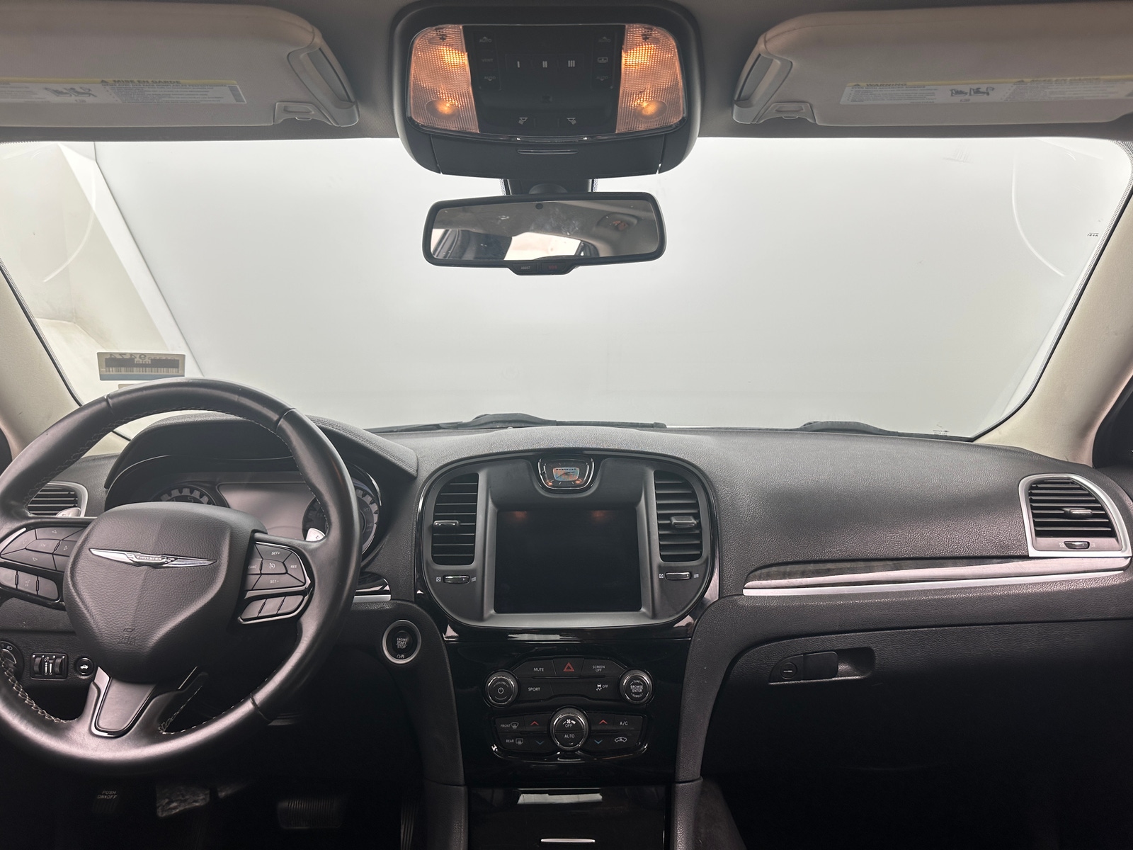 Thumbnail: 2018 Chrysler 300 - 2