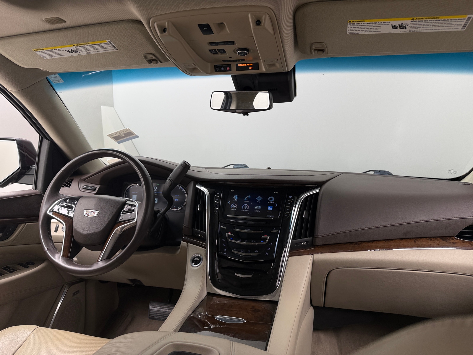 Thumbnail: 2017 Cadillac Escalade - 2