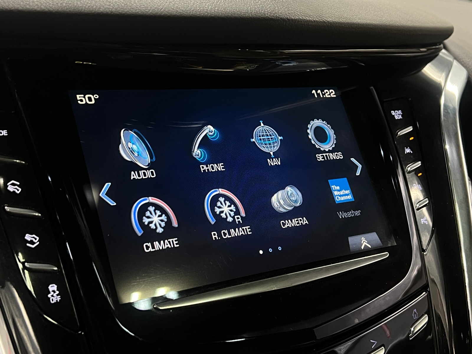 Thumbnail: 2017 Cadillac Escalade - 3