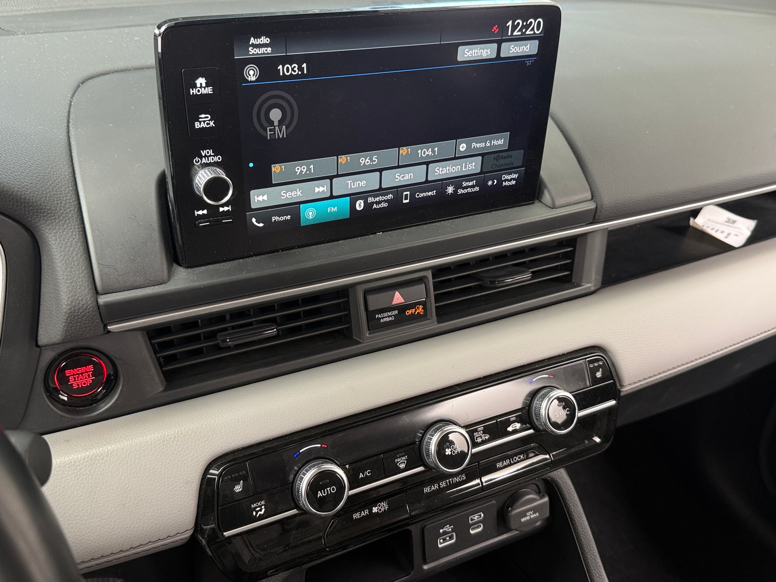 Thumbnail: 2024 Honda Pilot - 3