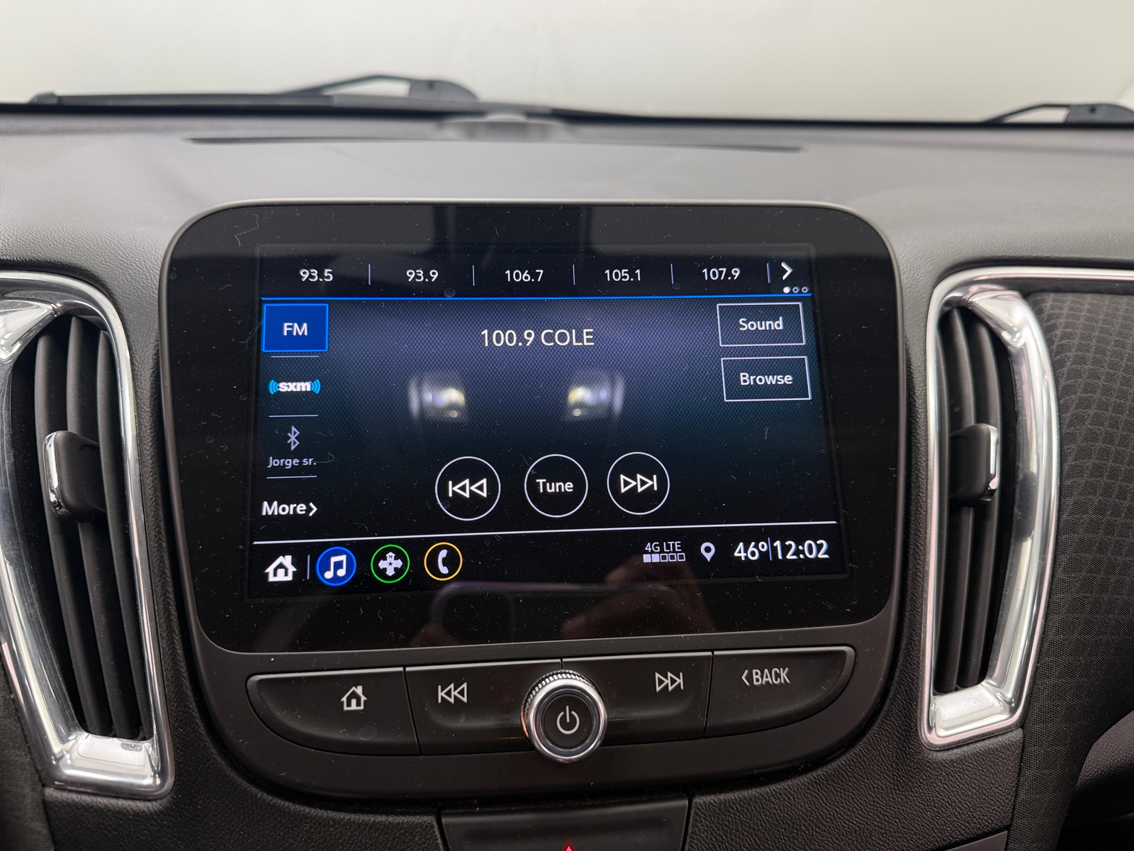 Thumbnail: 2019 Chevrolet Malibu - 4