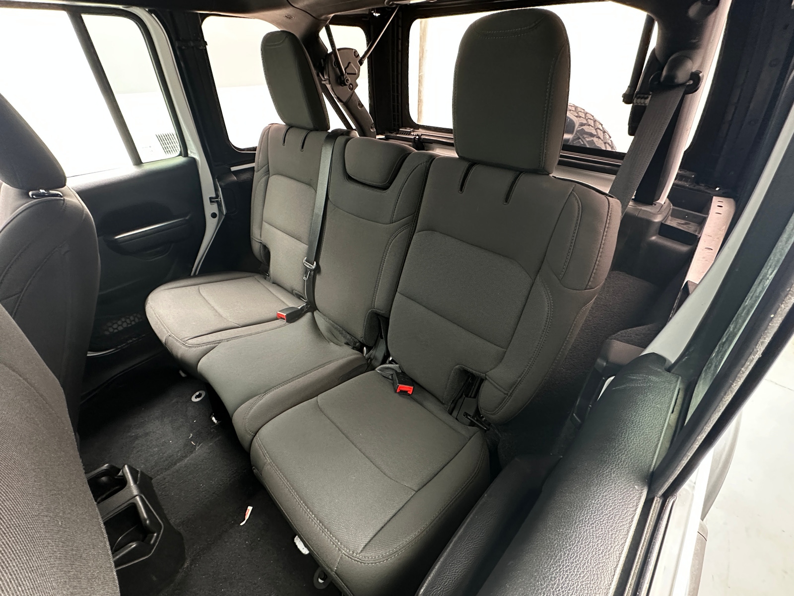 Thumbnail: 2021 Jeep Wrangler - 6