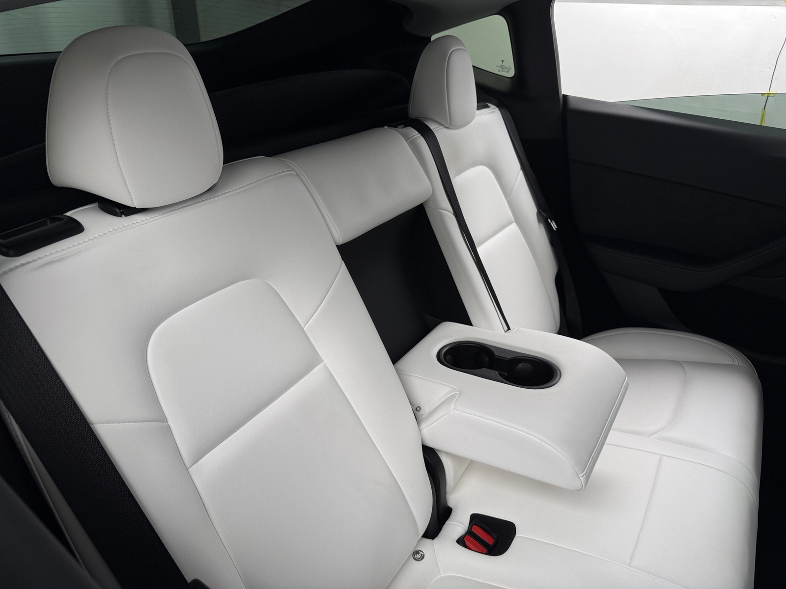 Thumbnail: 2024 Tesla Model Y - 6