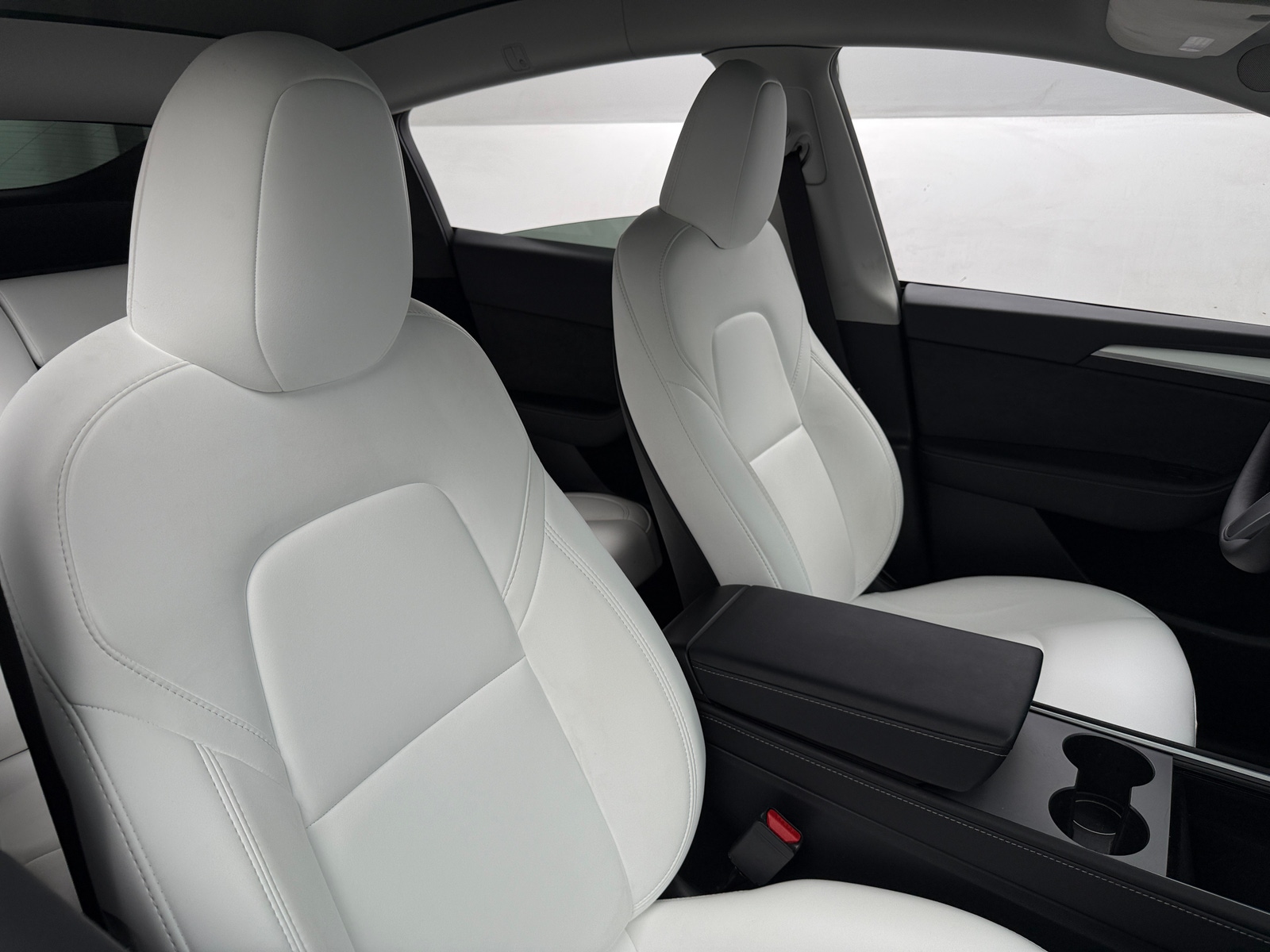 Thumbnail: 2024 Tesla Model Y - 2