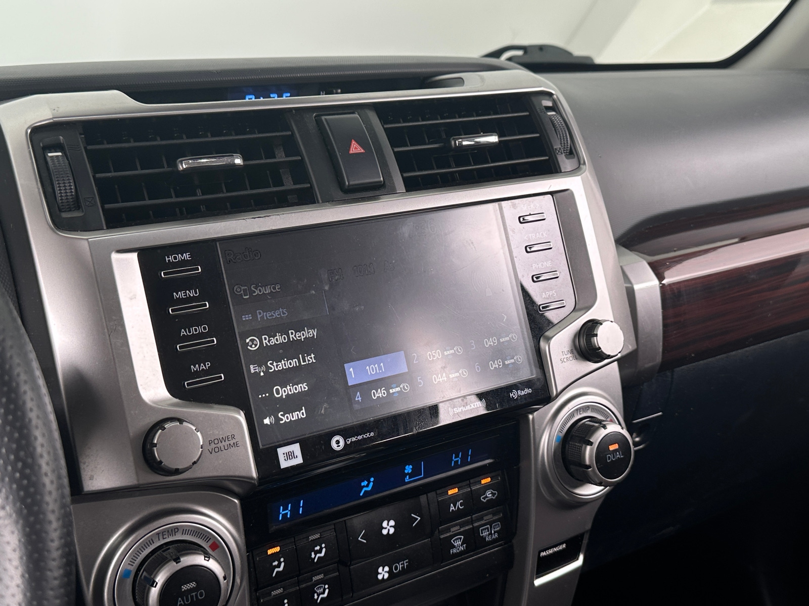 Thumbnail: 2020 Toyota 4Runner - 3