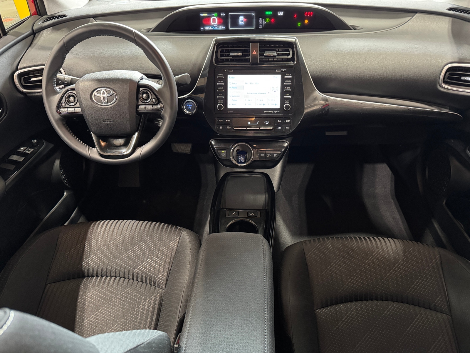 Thumbnail: 2022 Toyota Prius Prime - 3