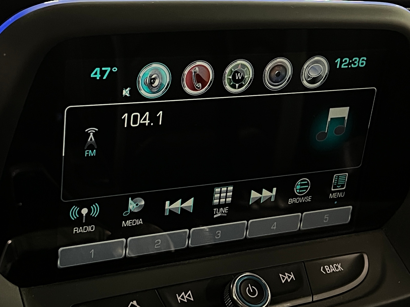 Thumbnail: 2017 Chevrolet Camaro - 2