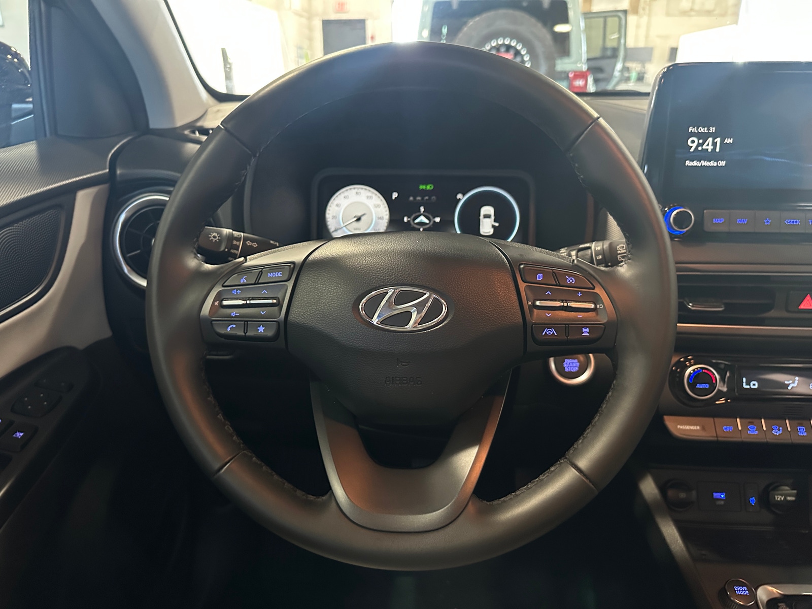 Thumbnail: 2023 Hyundai Kona - 4