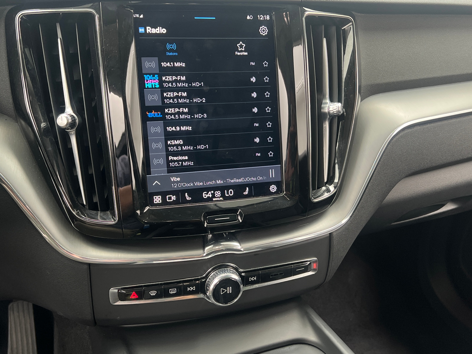 Thumbnail: 2024 Volvo XC60 - 4