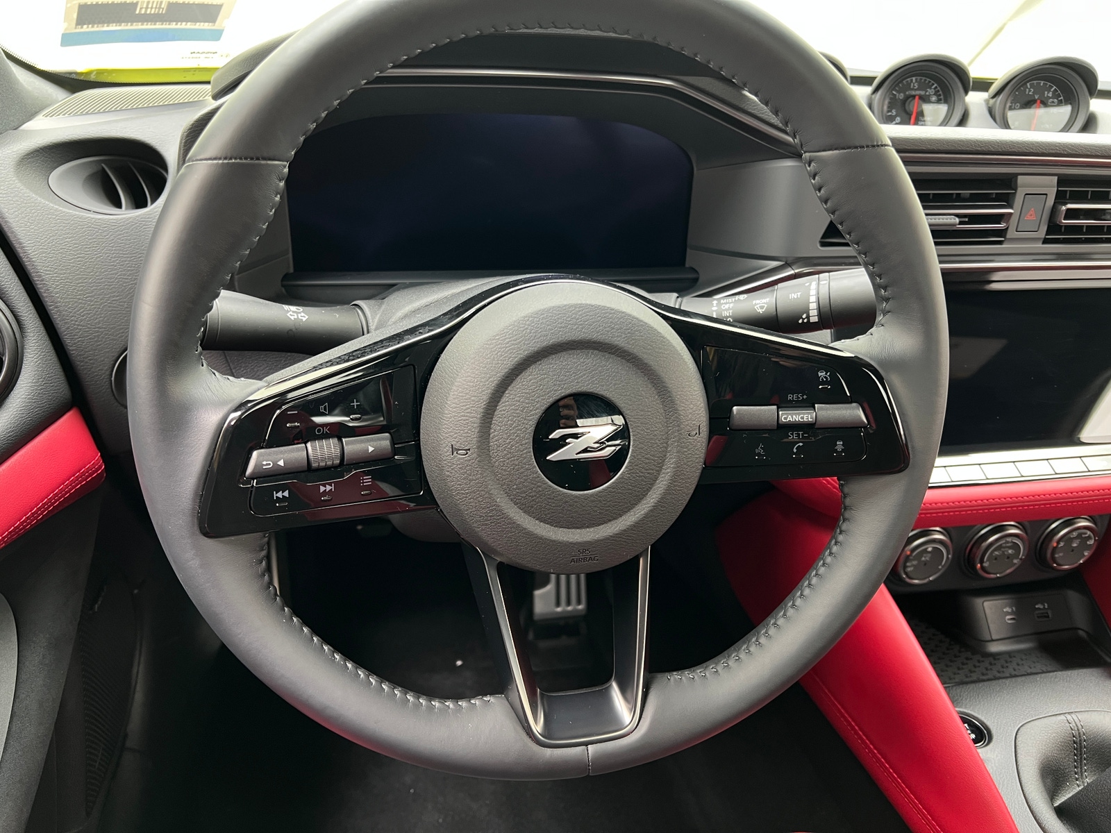 Thumbnail: 2024 Nissan Z - 3