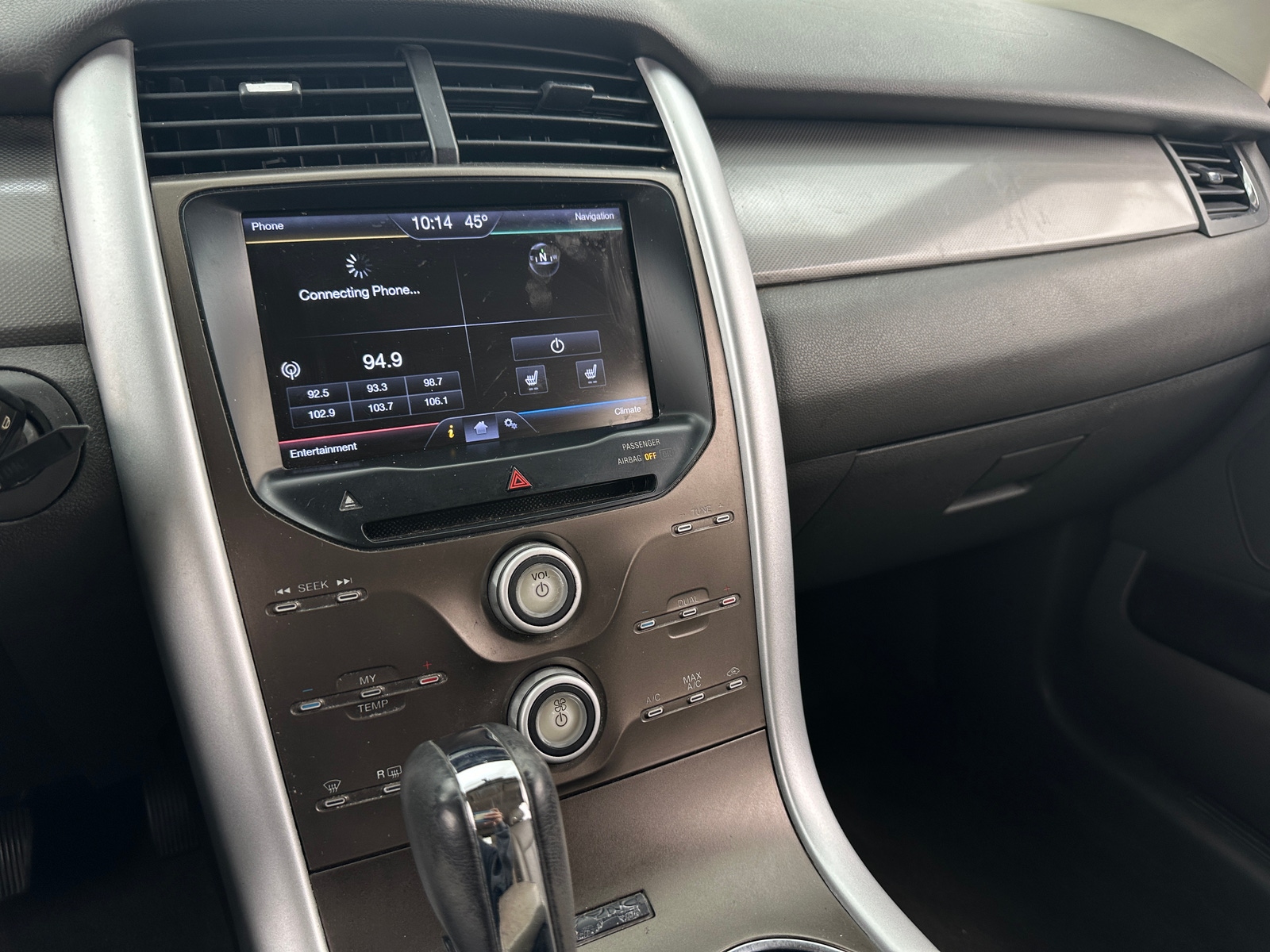 Thumbnail: 2013 Ford Edge - 3