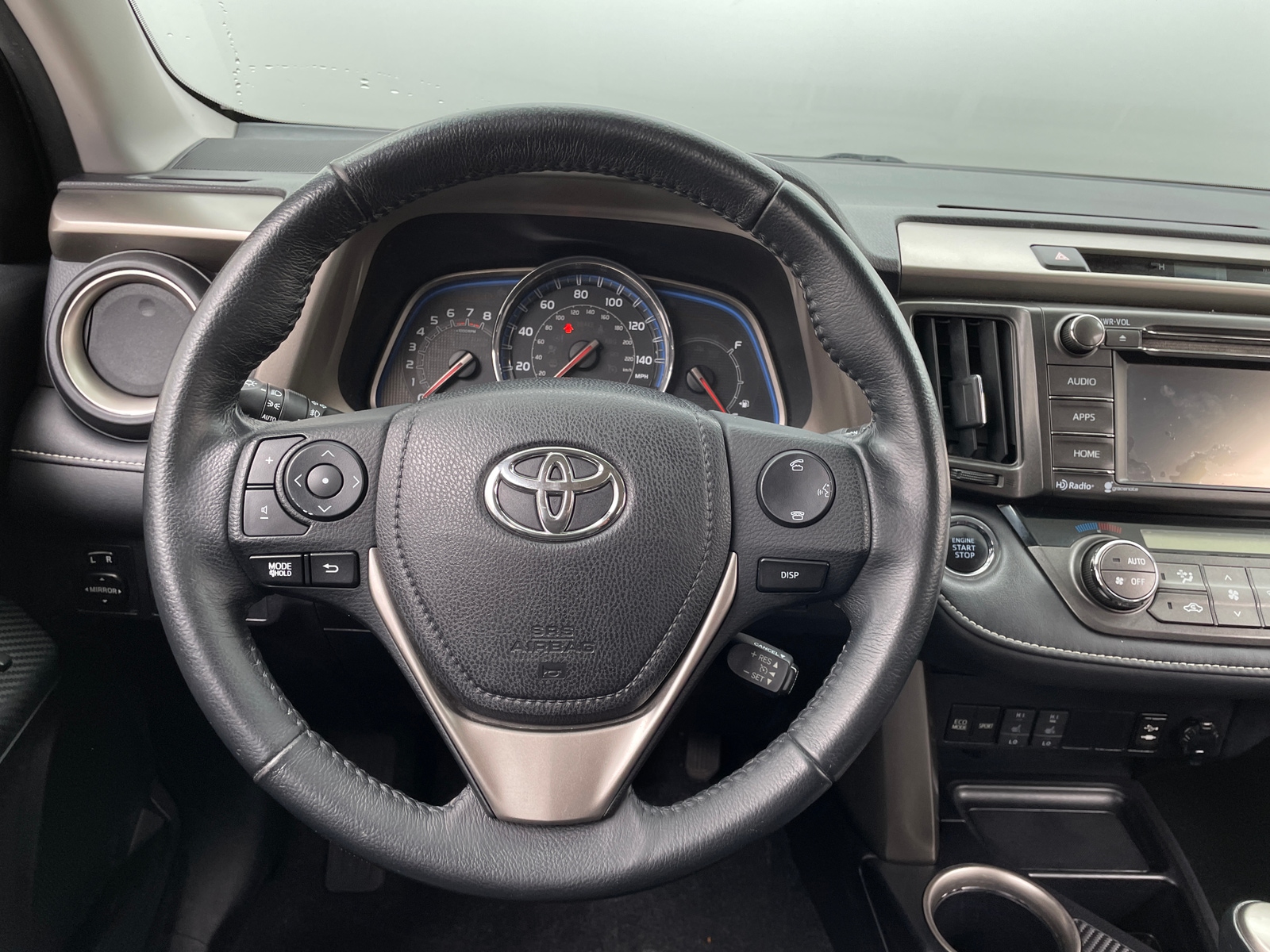 Thumbnail: 2015 Toyota RAV4 - 4