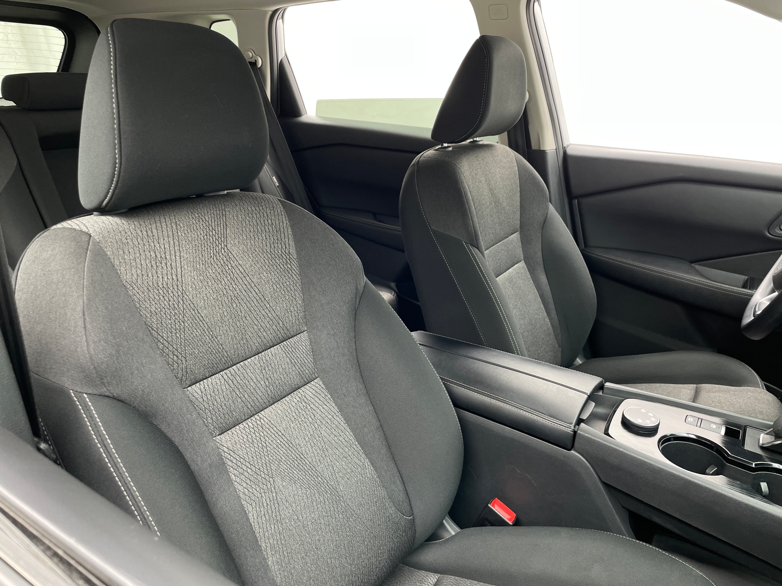 Thumbnail: 2024 Nissan Rogue - 2