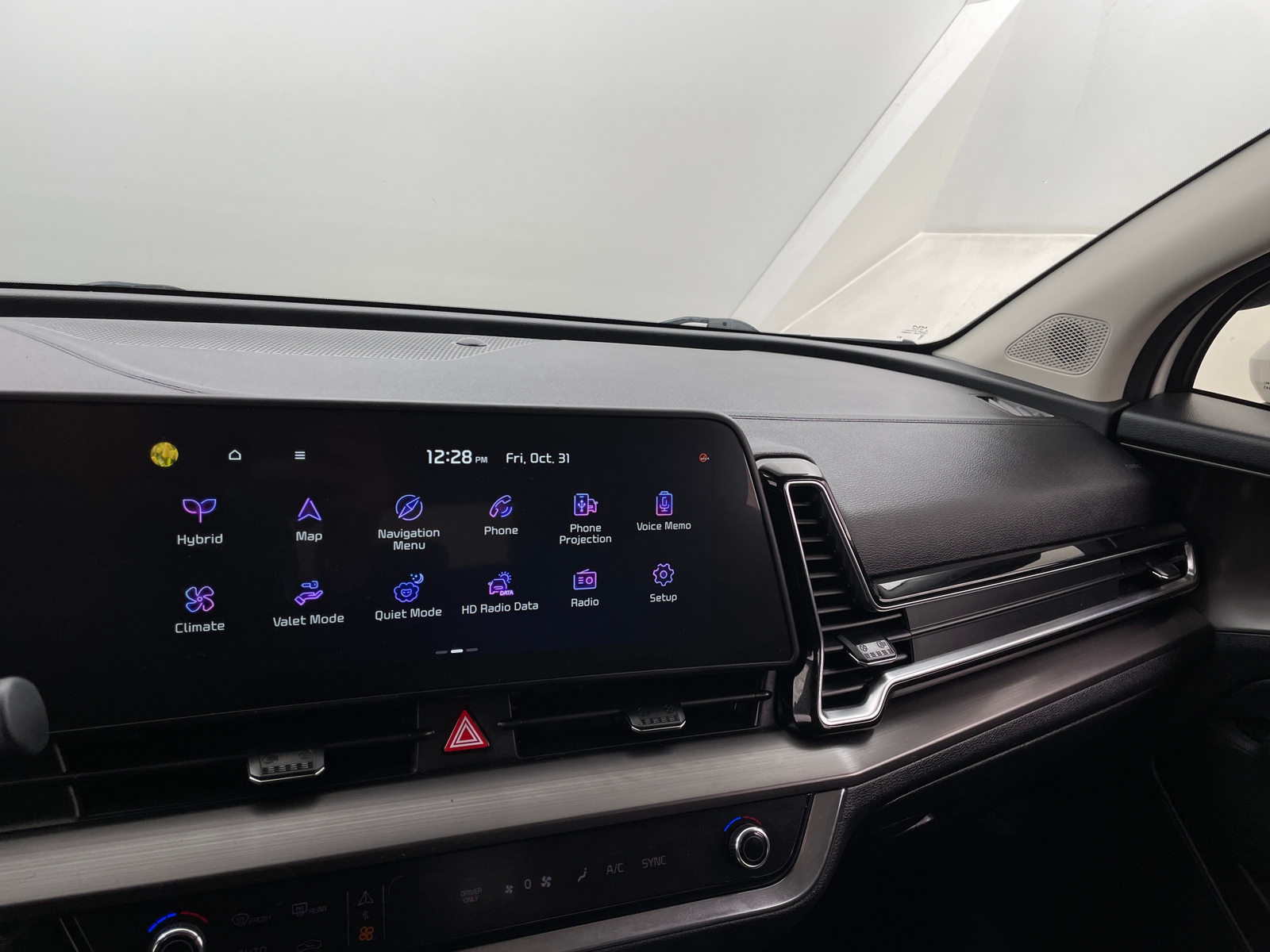 Thumbnail: 2023 Kia Sportage - 3