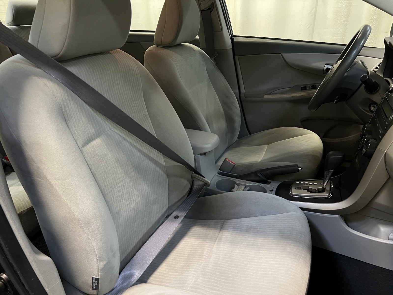 Thumbnail: 2010 Toyota Corolla - 2